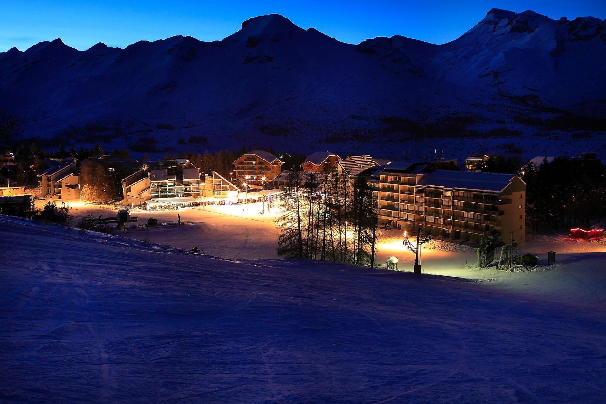 Sunweb Hotel L'Ecrin Des Neiges La Joue du Loup Zewnętrze zdjęcie