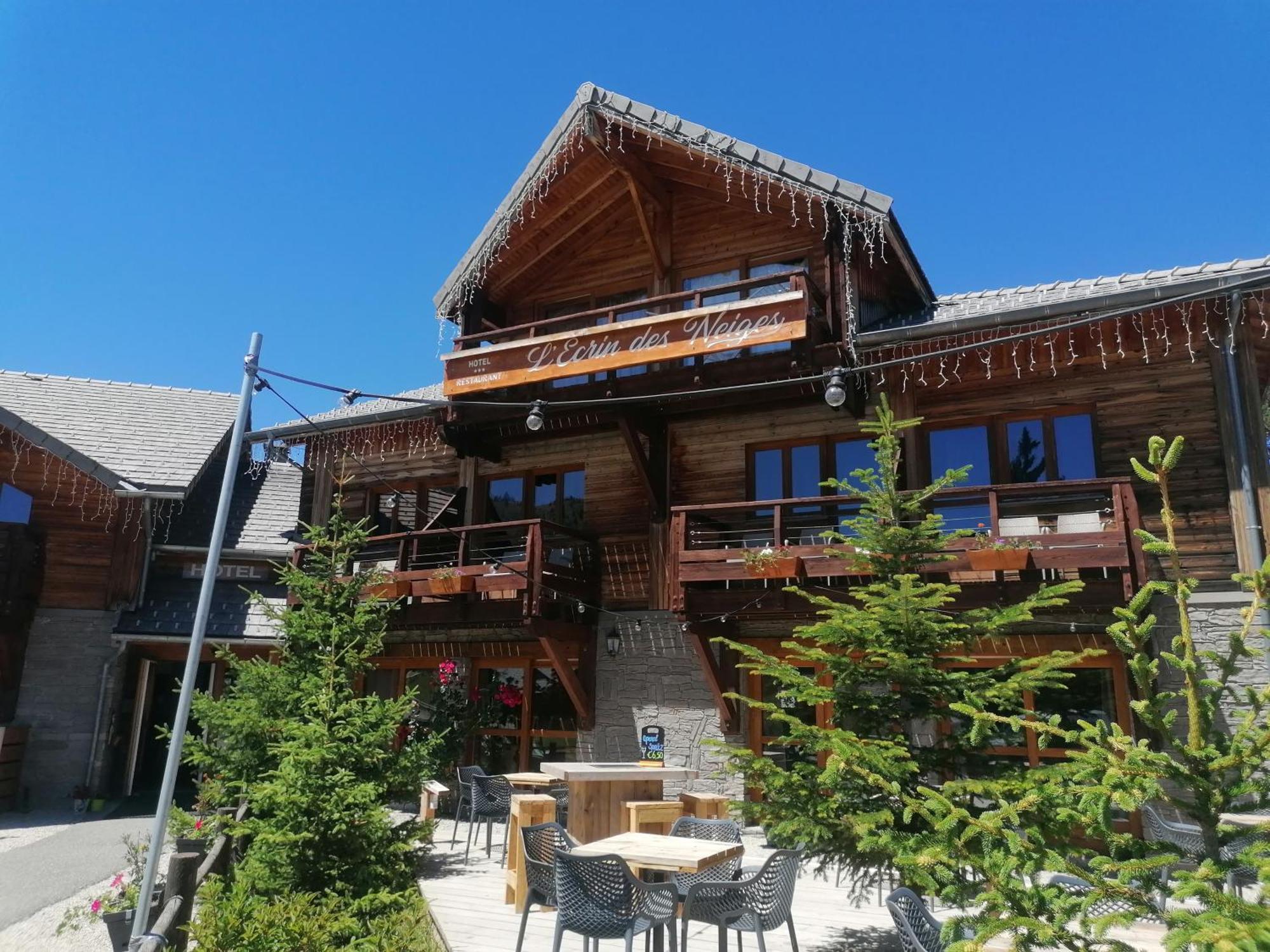 Sunweb Hotel L'Ecrin Des Neiges La Joue du Loup Zewnętrze zdjęcie